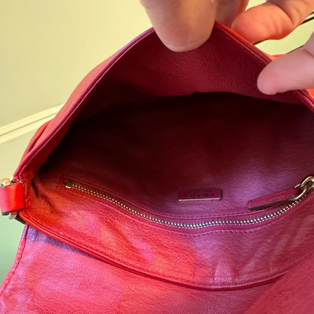 NWT Prada red, soft leather with rose-gold chain bag. - Picture 11 of 16